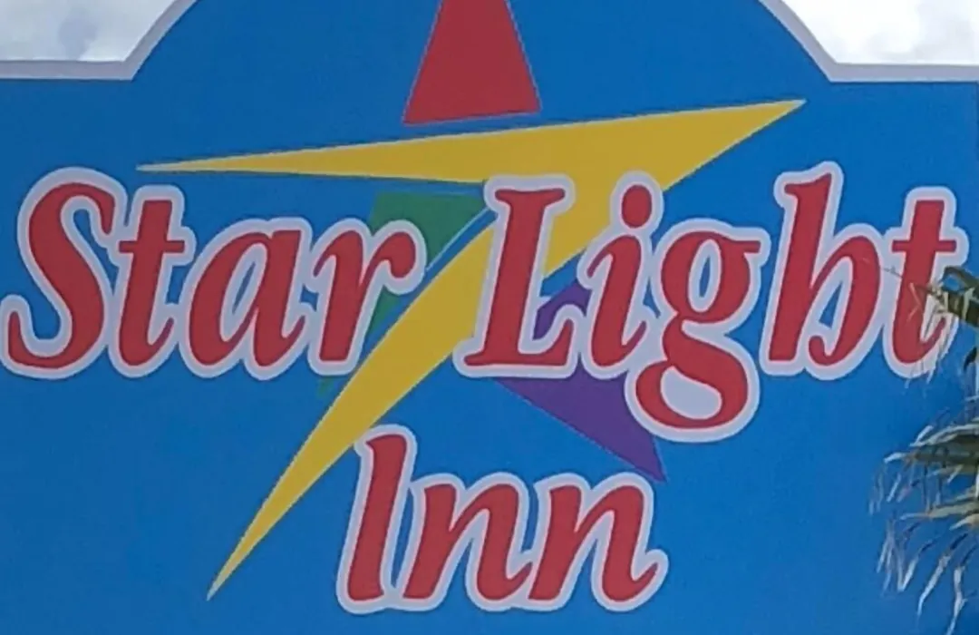 Star Light Inn-1