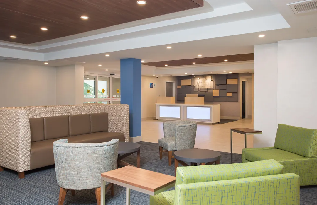 Holiday Inn Express Chelmsford By Ihg-1