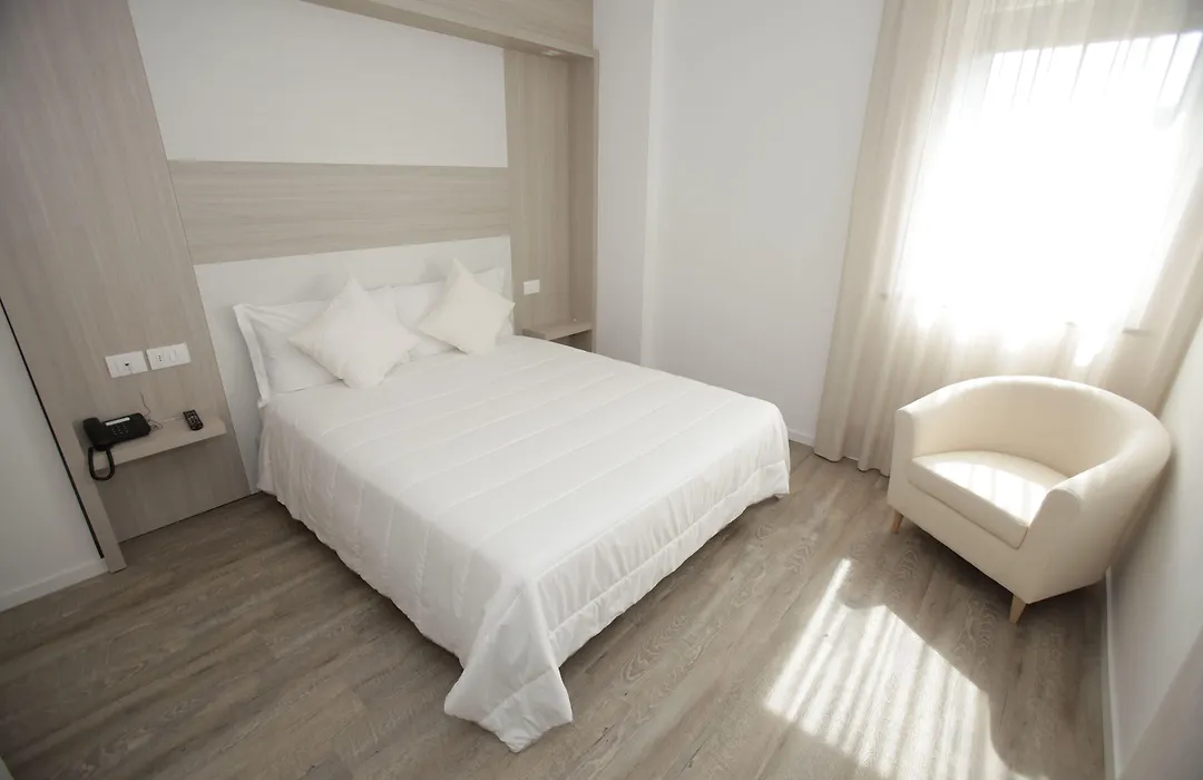 Hotel Europa-1