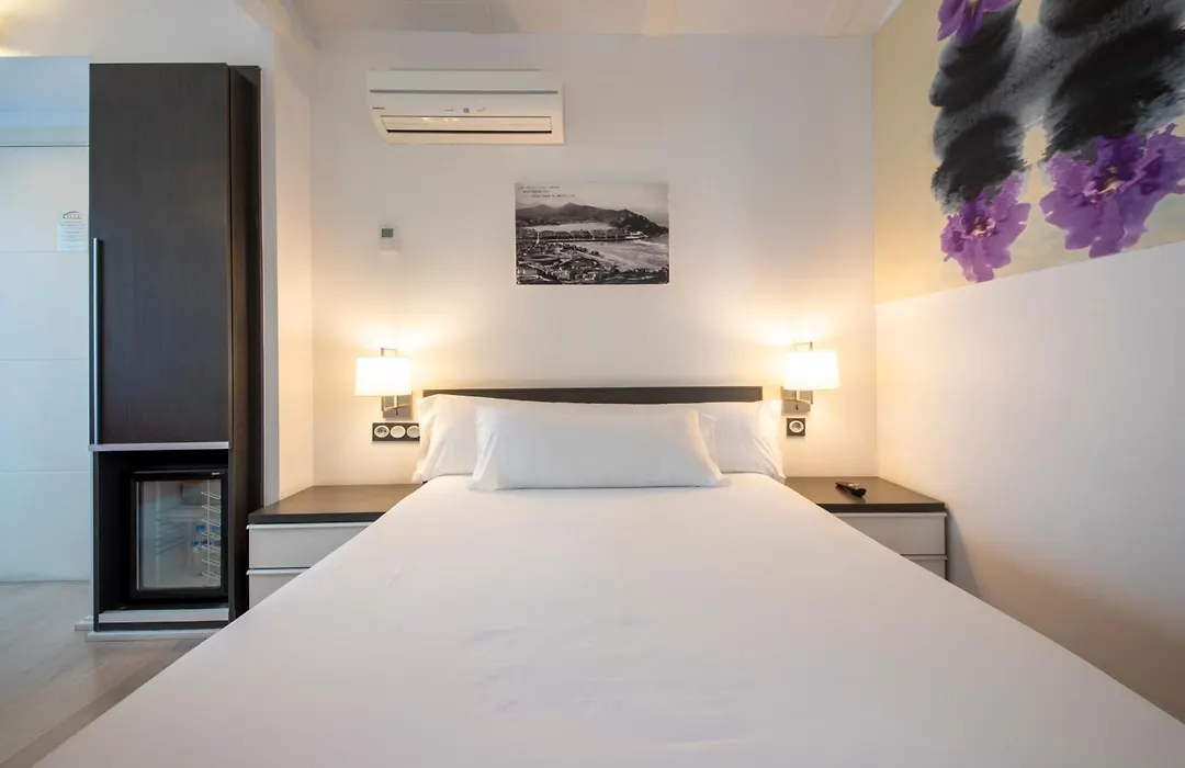 Hotel Punta Monpas-1
