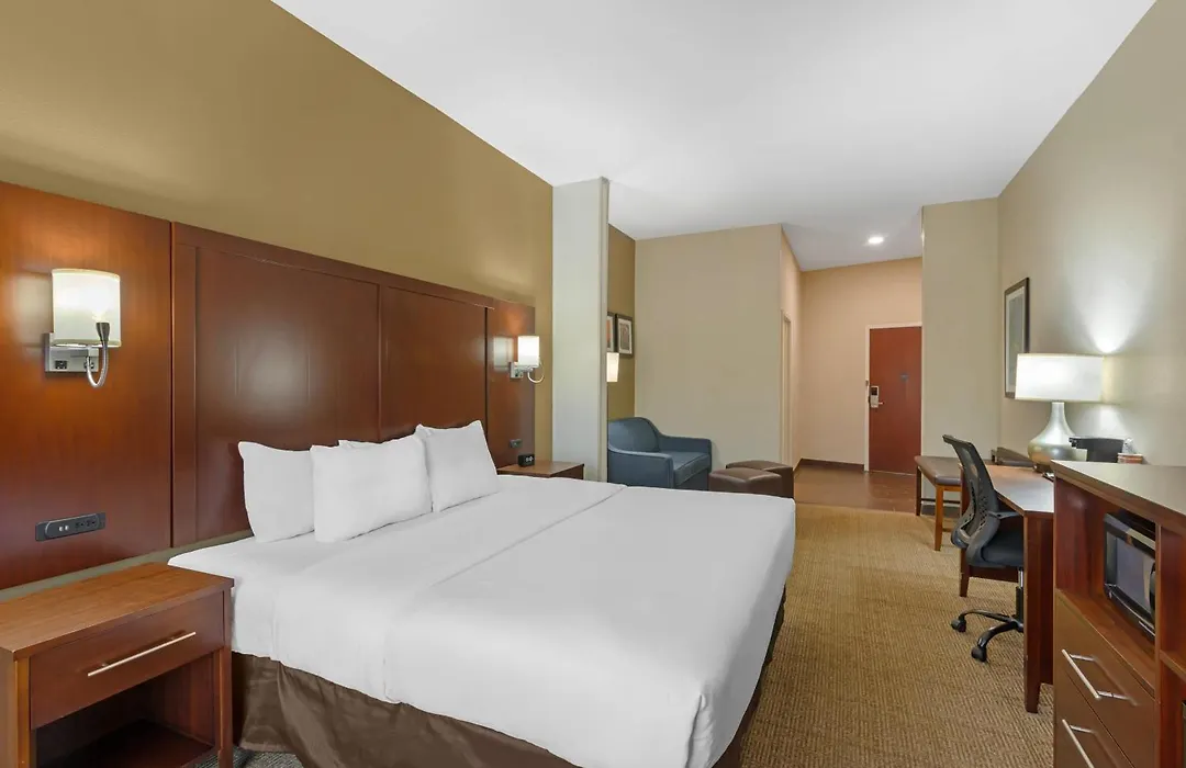 Comfort Suites Savannah Gateway I-95-1