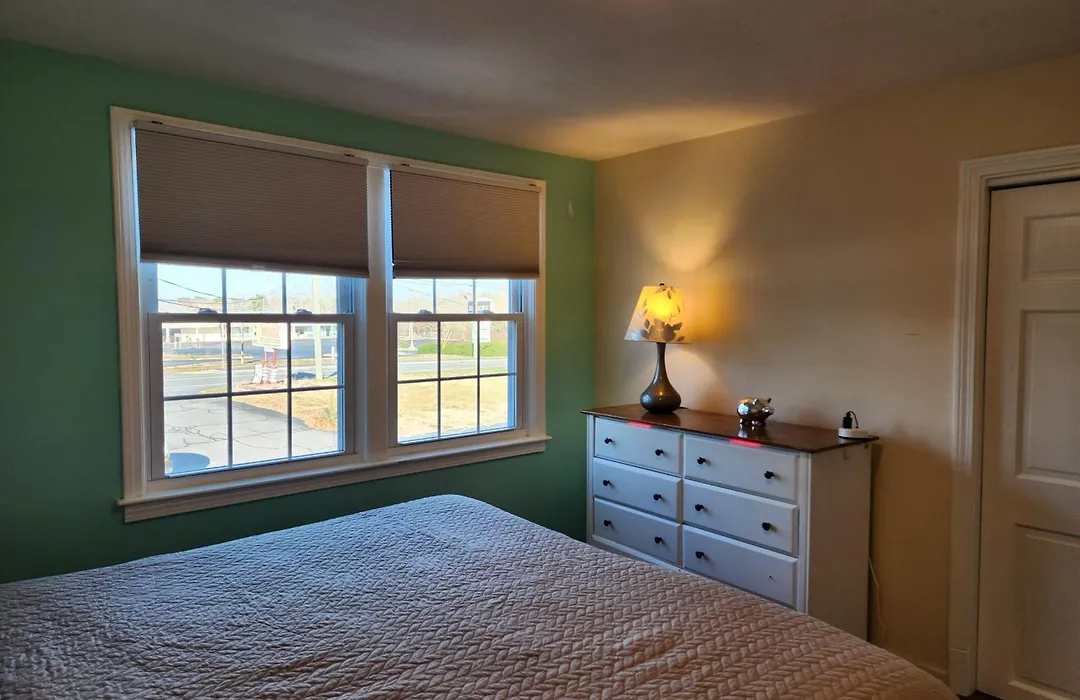Jonathan Edwards Motel-1
