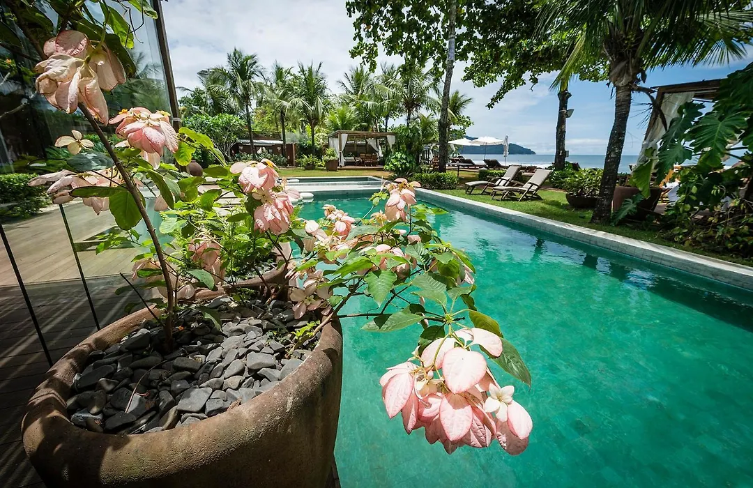 Hotel Spa Nau Royal-1