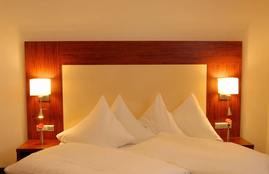 Hotel Sterkel-1