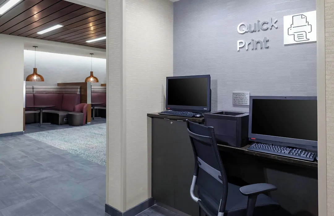 Courtyard By Marriott St. Louis West County-1