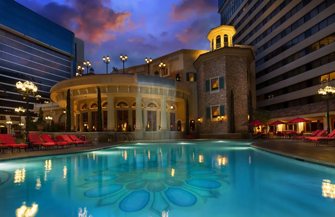 Peppermill Resort Spa Casino-1