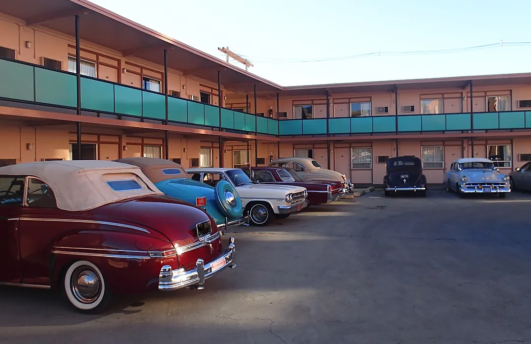 Finlen Hotel And Motor Inn-1