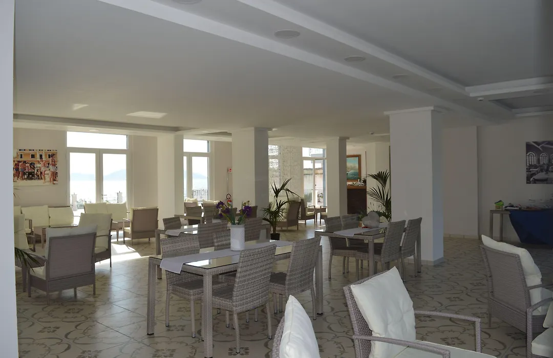 Klaton Beach Hotel-1