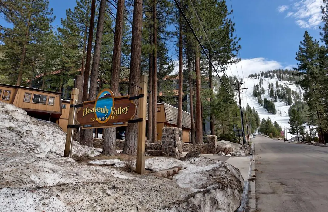 Heavenly Valley Townhouses-1