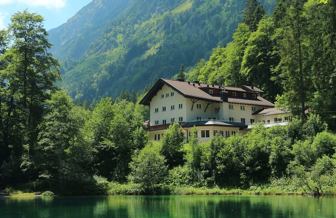 Elements Hotel Christlessee-1