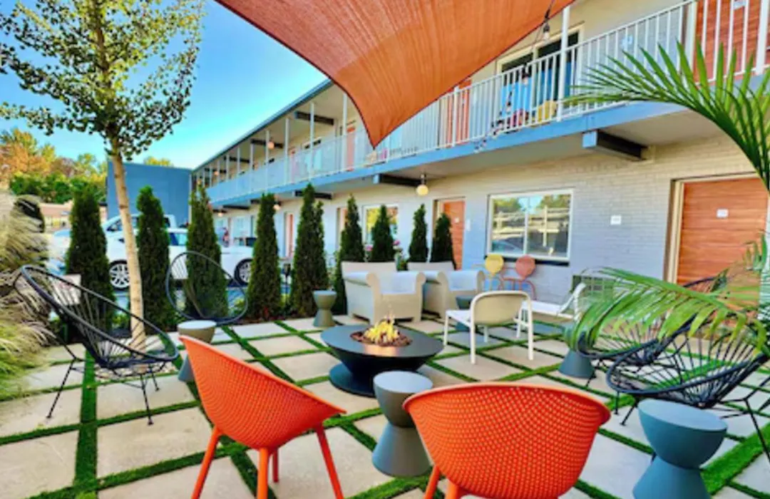 Hotel Royal Oak-1