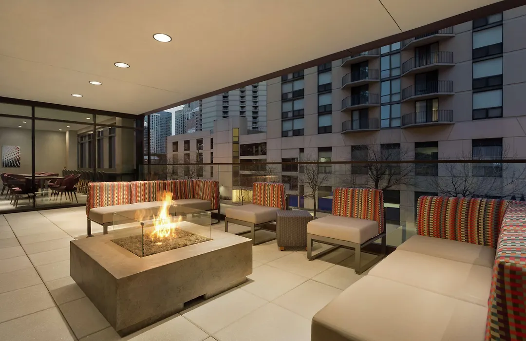 Home2 Suites By Hilton Chicago River North-1