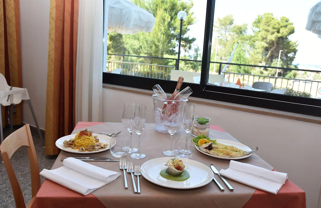 Hotel Excelsior-1