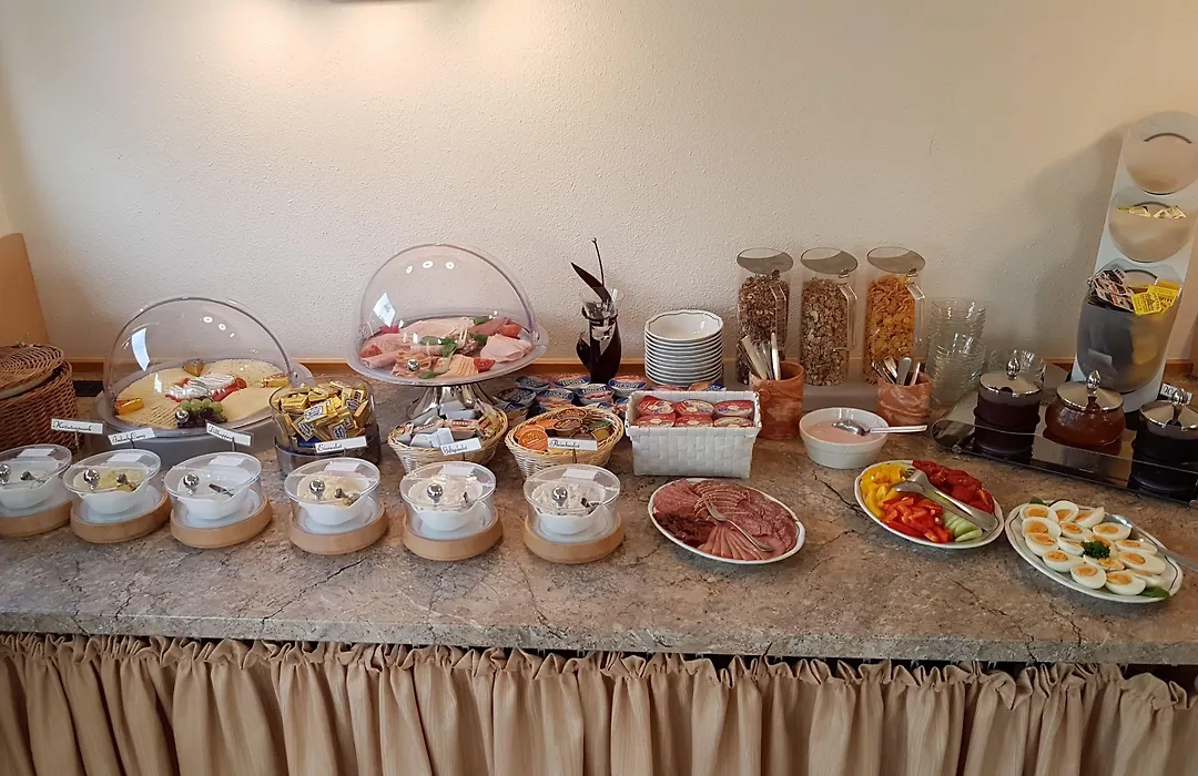 Pension Cora-1