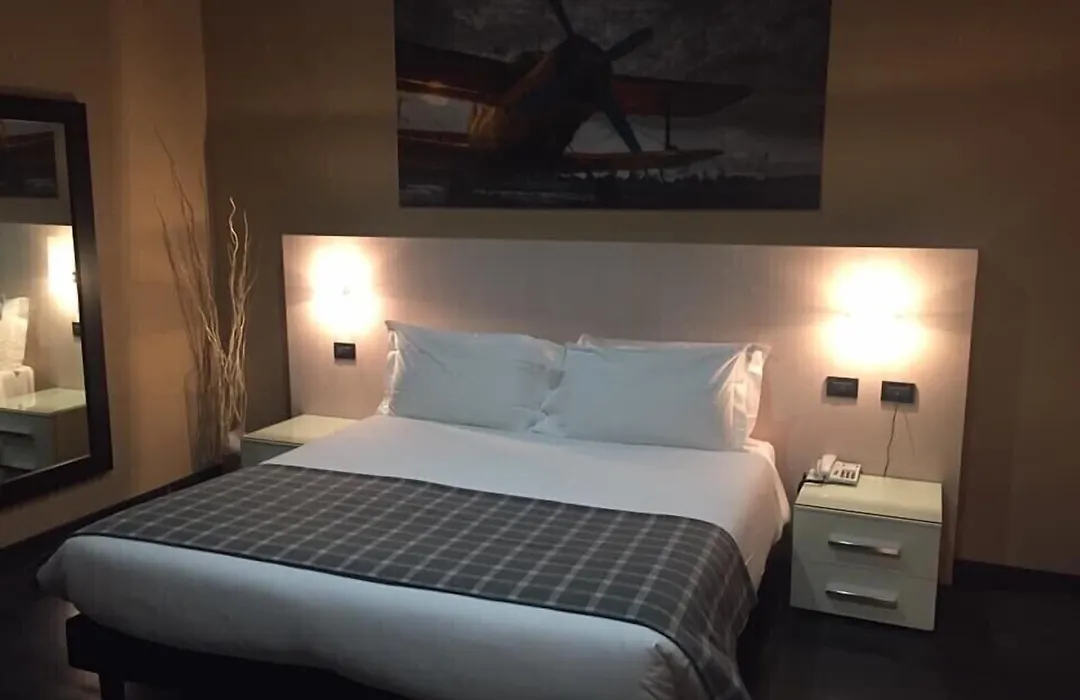 Hotel Garibaldi-1