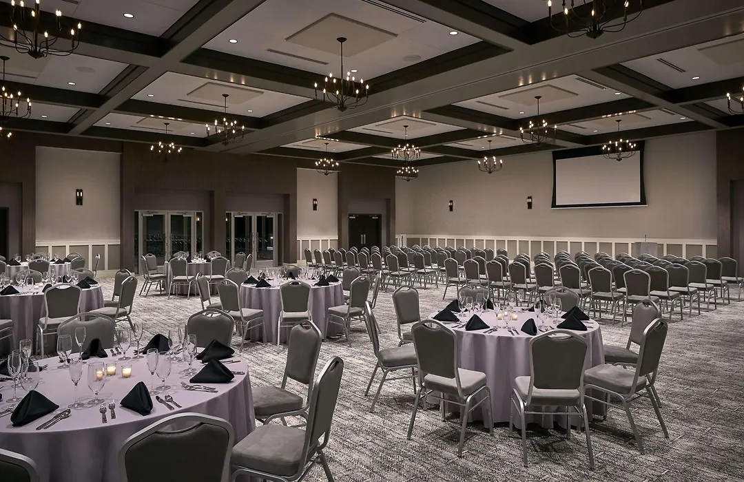 Hyatt Place Wilmington Riverfront-1