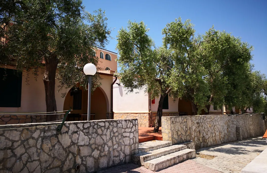 Villaggio Mare Blu-1