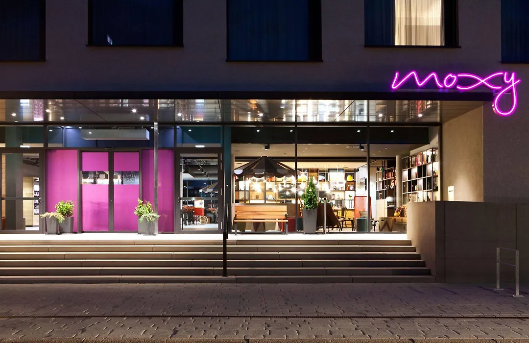 Moxy Rust-1
