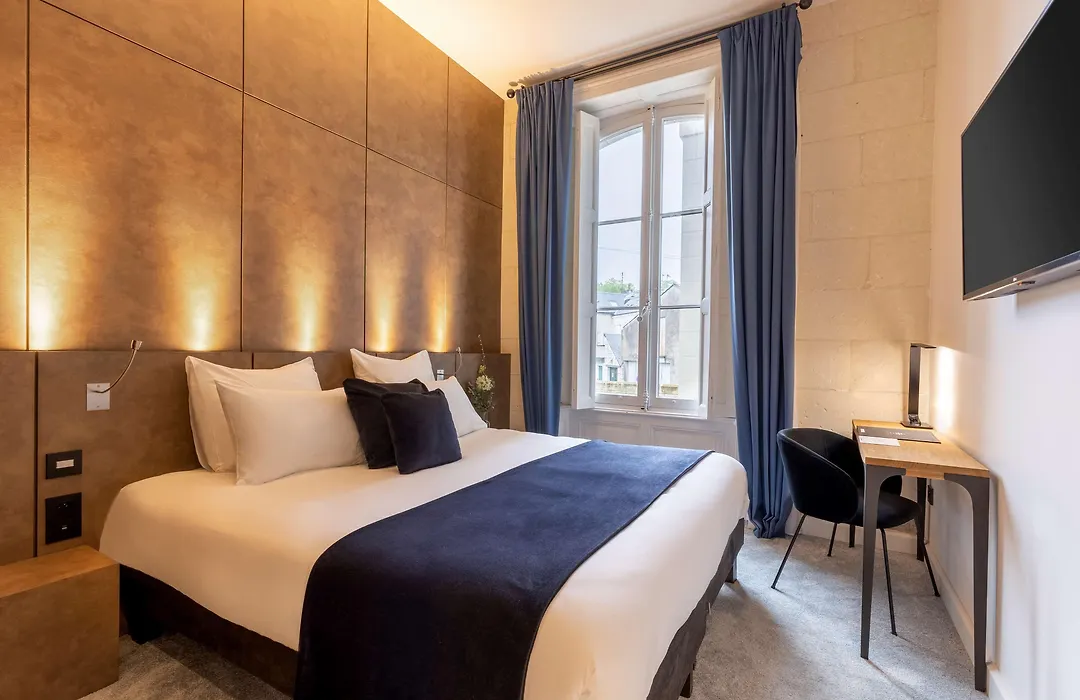 Best Western Premier Hotel de la Cite Royale-1