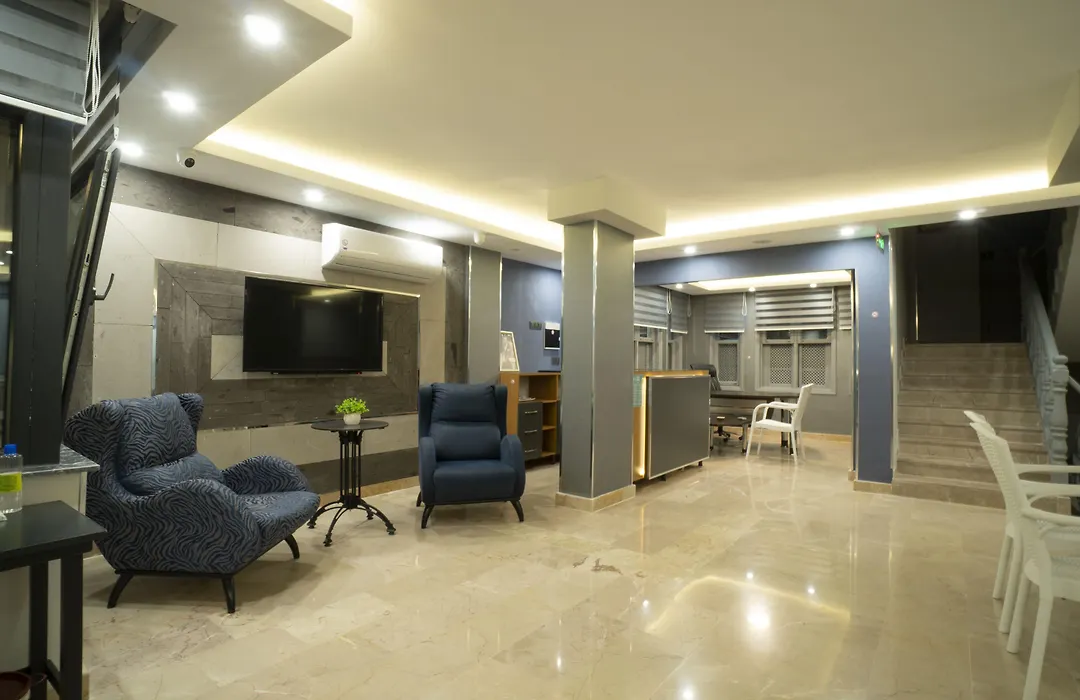 Opera Suites Apart Hotel-1