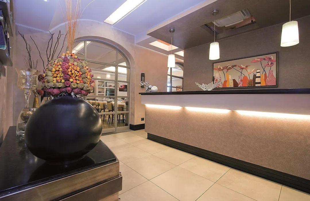 Domus Park Hotel & Spa-1