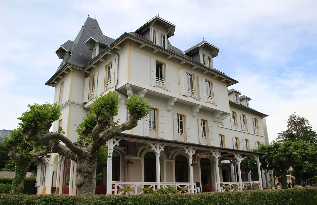 Le Pavillon des Fleurs-1