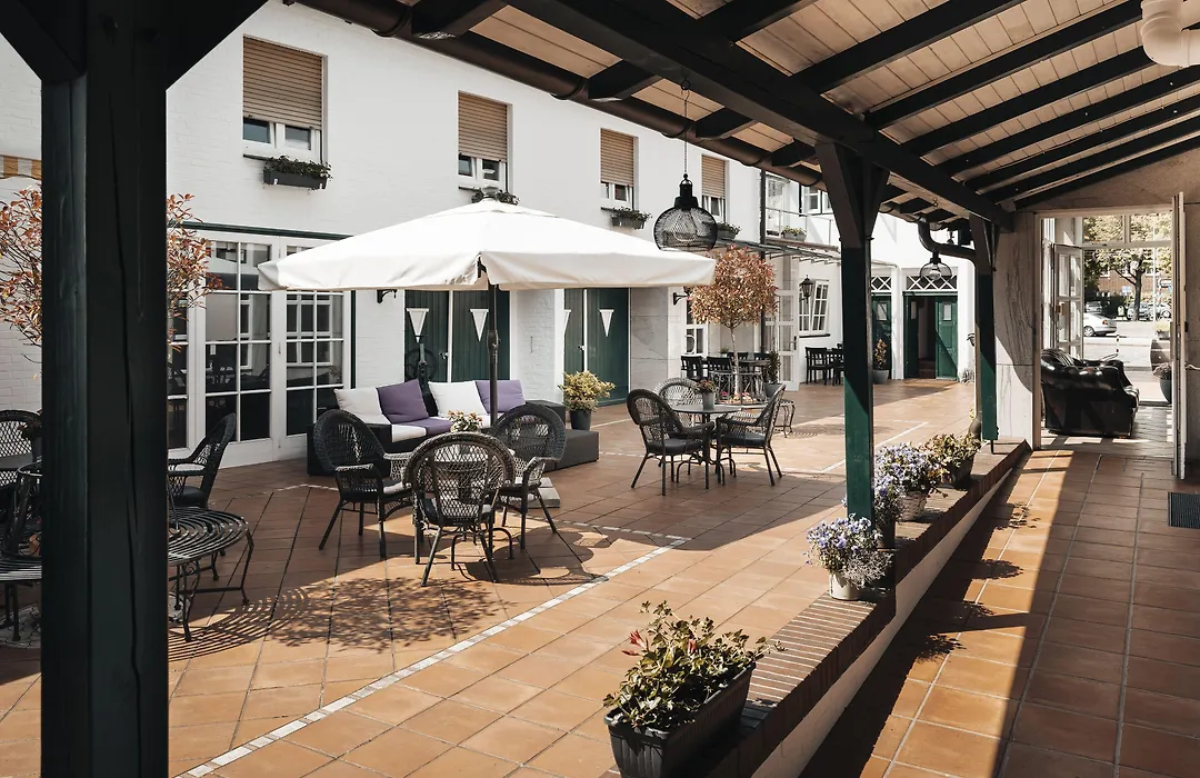 Hotel Freihof am Roland-1