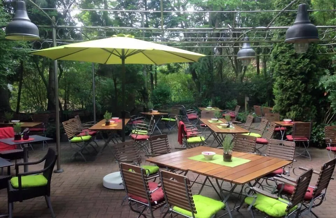 Hotel-Restaurant Amadeus-1