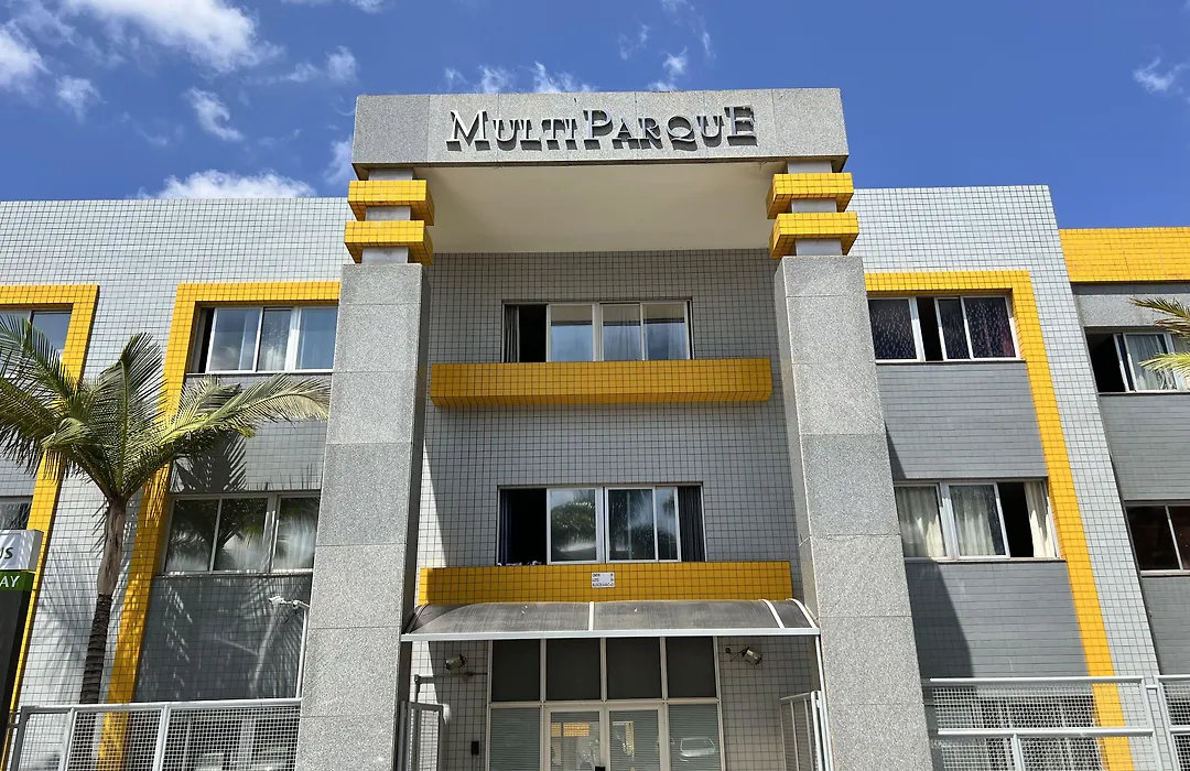 Multiparque Hplus Long Stay-1