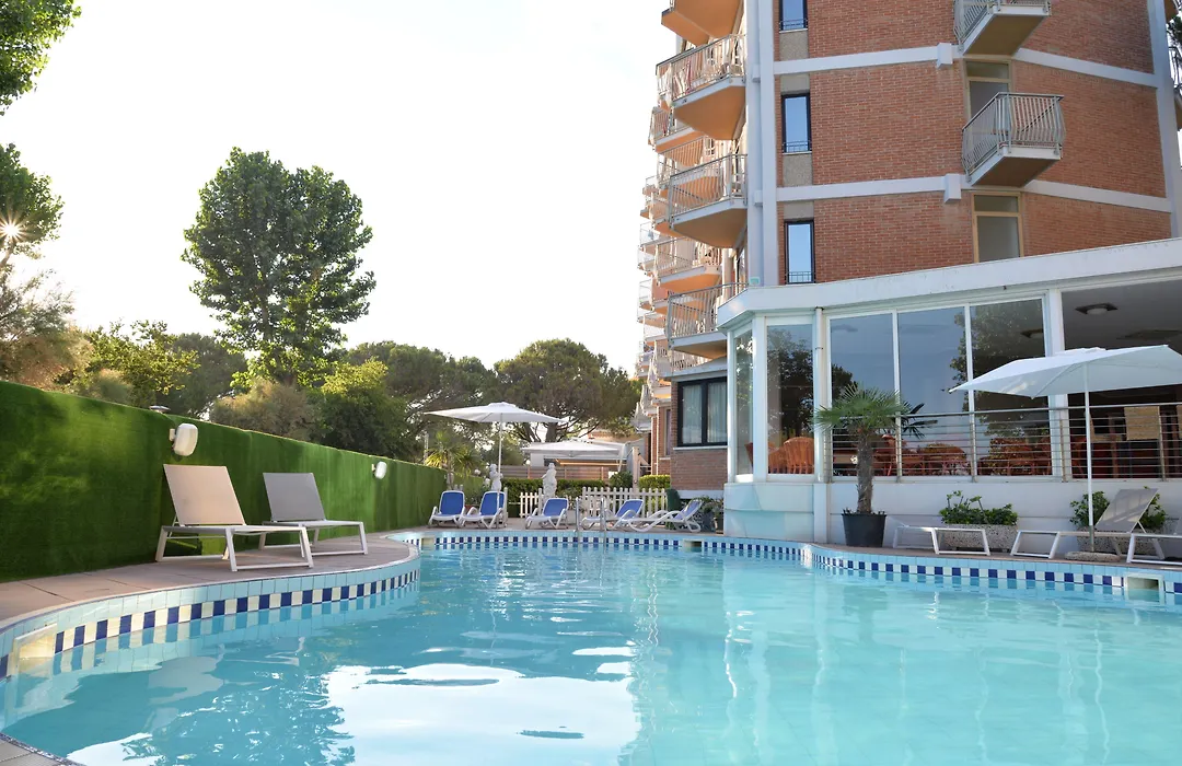 Hotel La Siesta-1