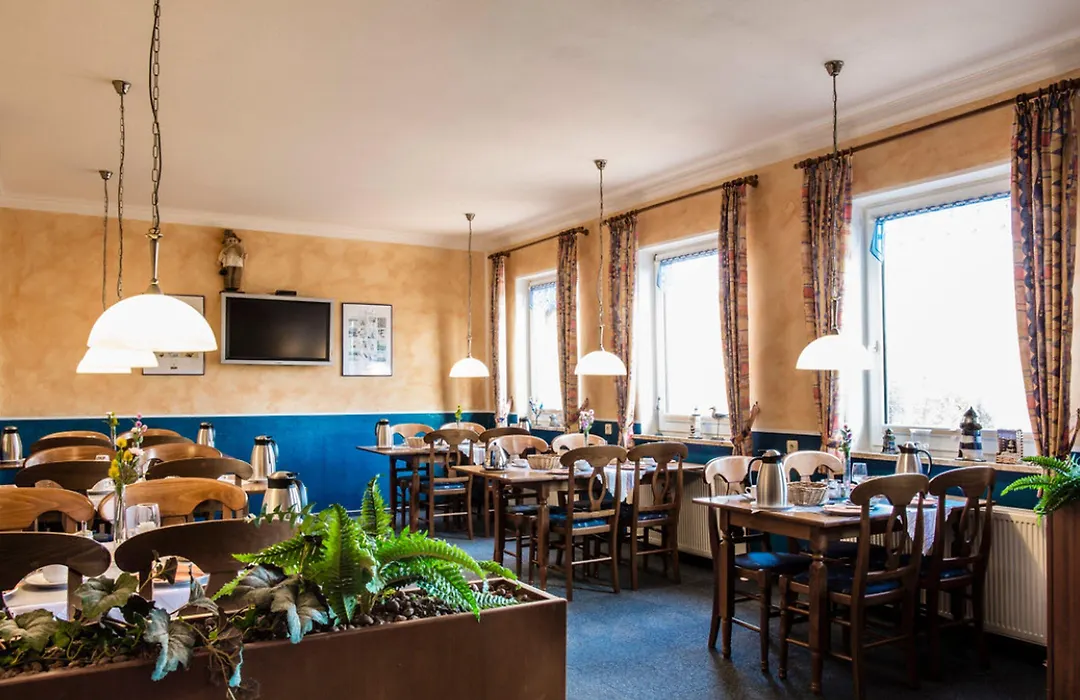 Logia Hotel Garni-1