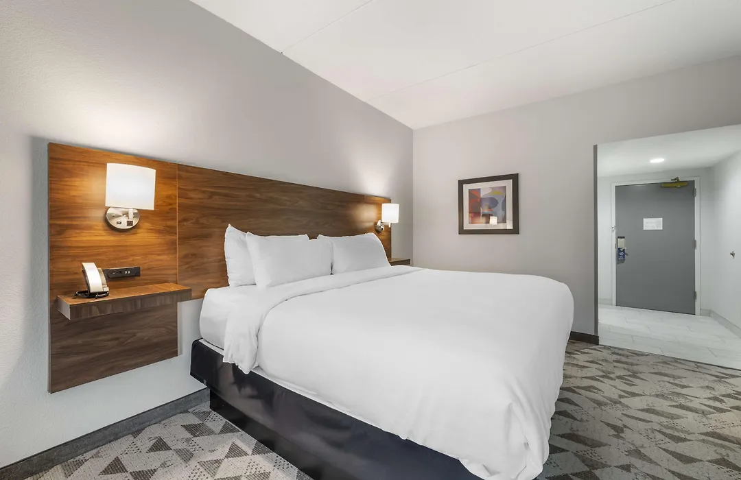 Best Western Plus Harrisonburg-1