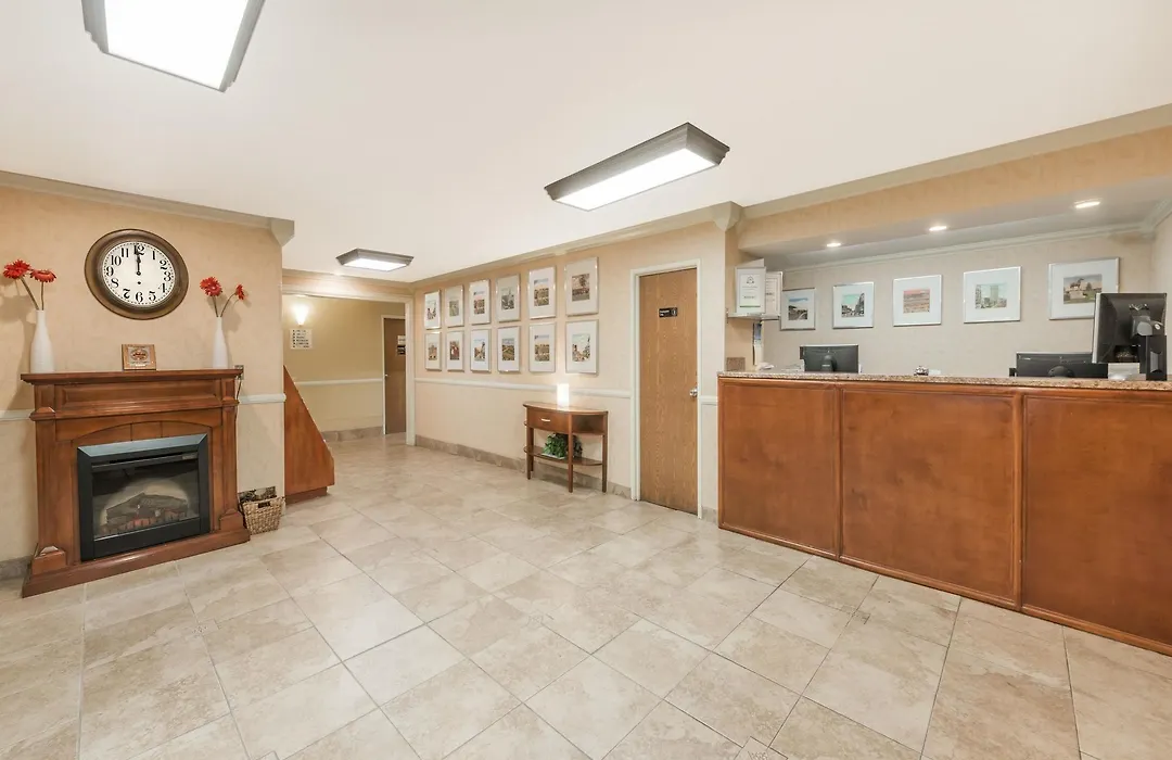 Super 8 By Wyndham Georgetown-1