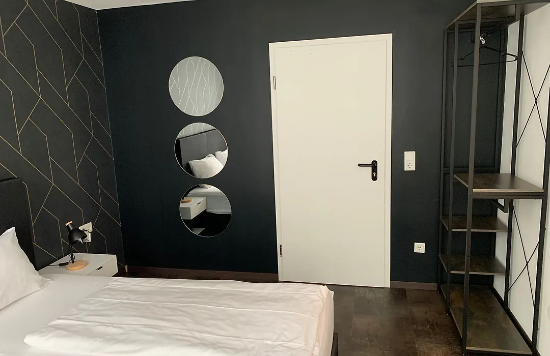 MOTELO Bielefeld - Smart HOTEL-1