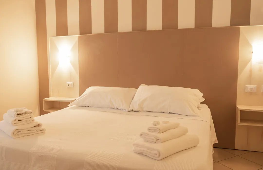 Hotel La Smorfia-1