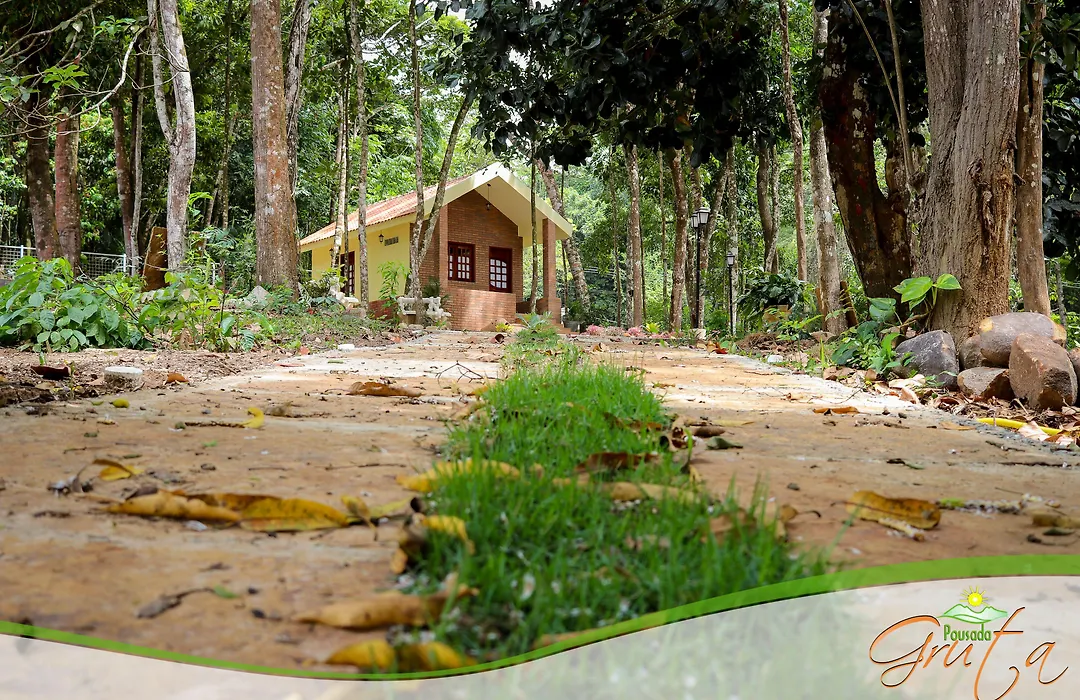 Pousada Gruta-1