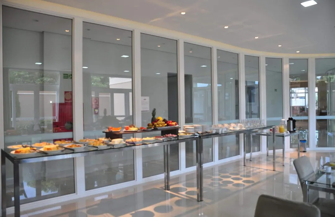 Kamur Plaza Hotel-1