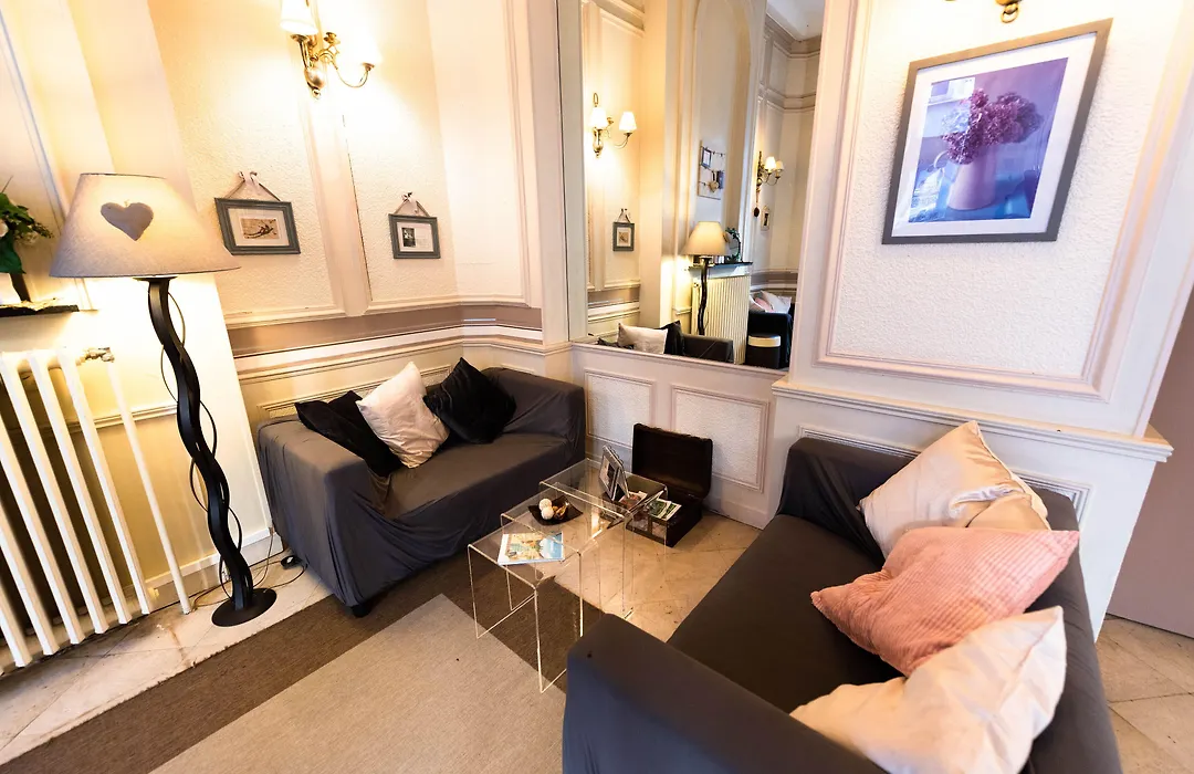 Hôtel Le Lion D'or-1