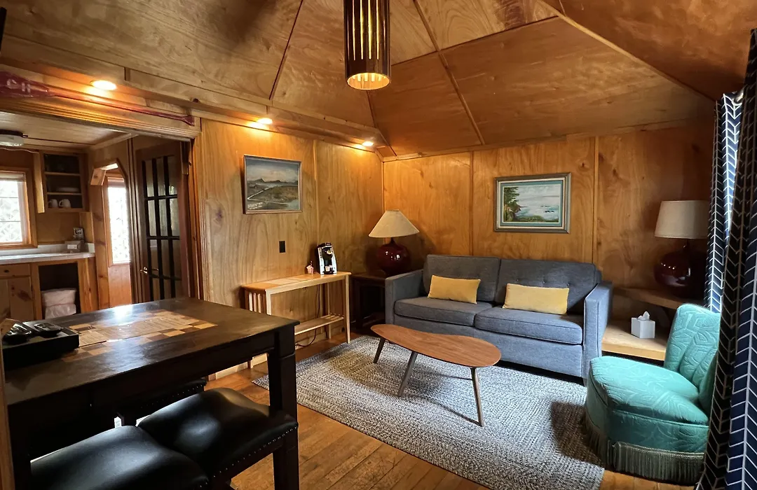 Anchor Inn Resort-1