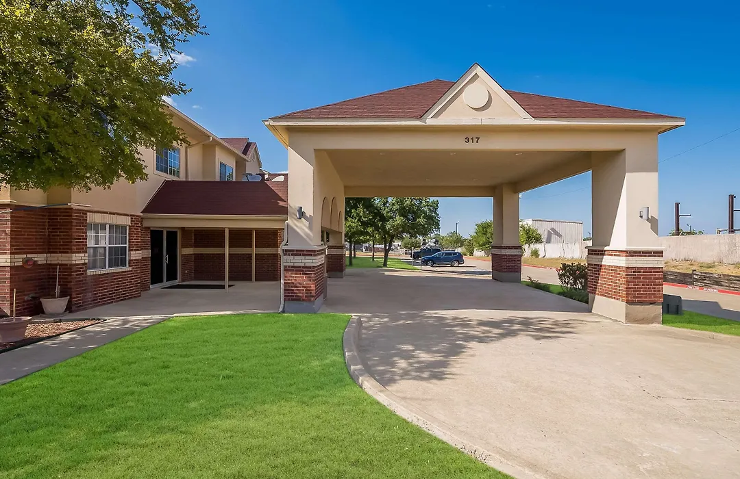 Econo Lodge Inn & Suites Mesquite - Dallas East-1