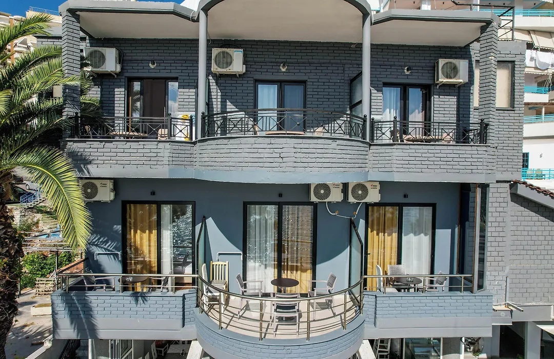 Hotel Summer-1
