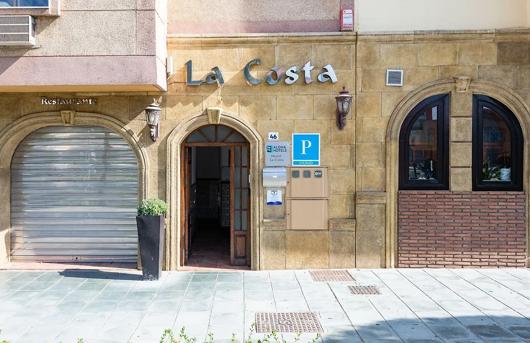 Hostal La Costa-1