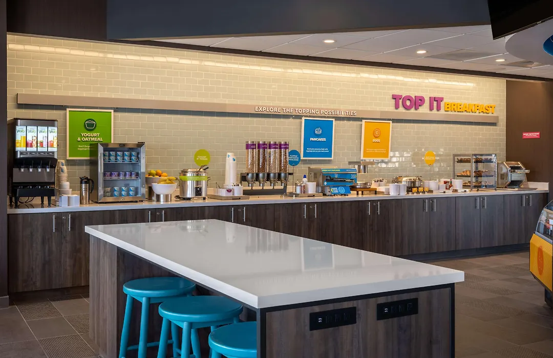 Tru By Hilton Naperville Chicago-1