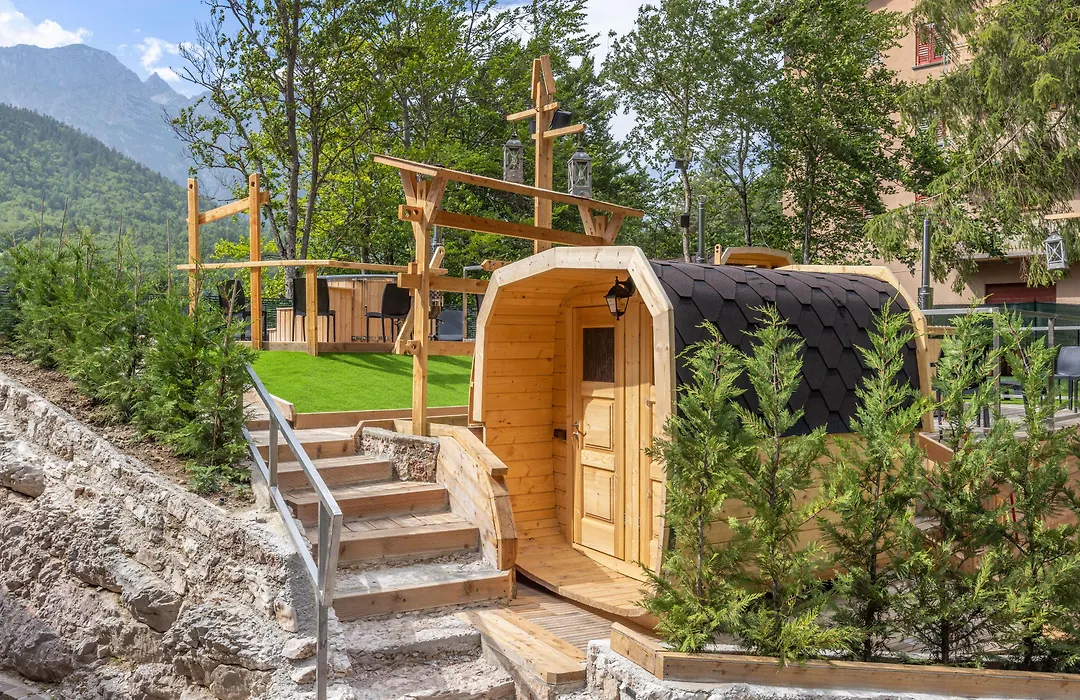 Garden Wellness Hotel S-1