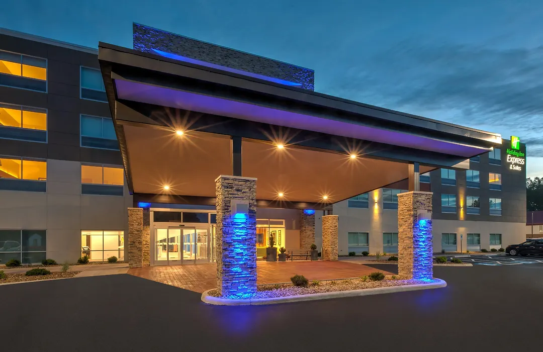 Holiday Inn Express & Suites - Milan - Sandusky Area By Ihg-1