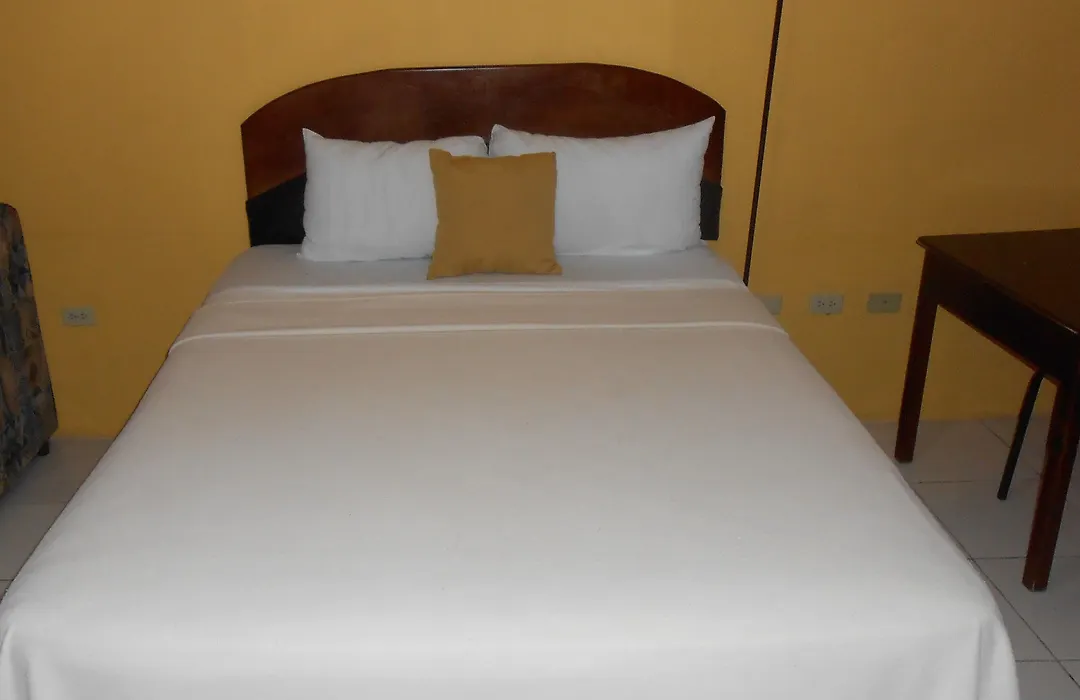 Tropical Court Resort Near Montego Bay Airport-1