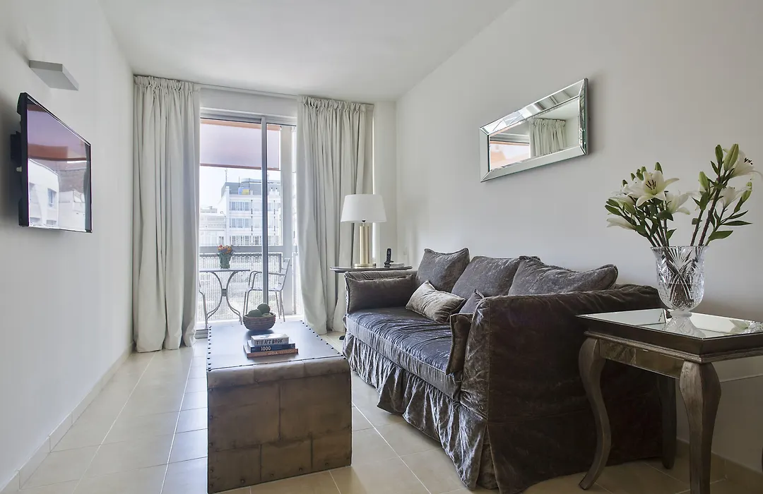 Splendom Suites Pau Claris-1