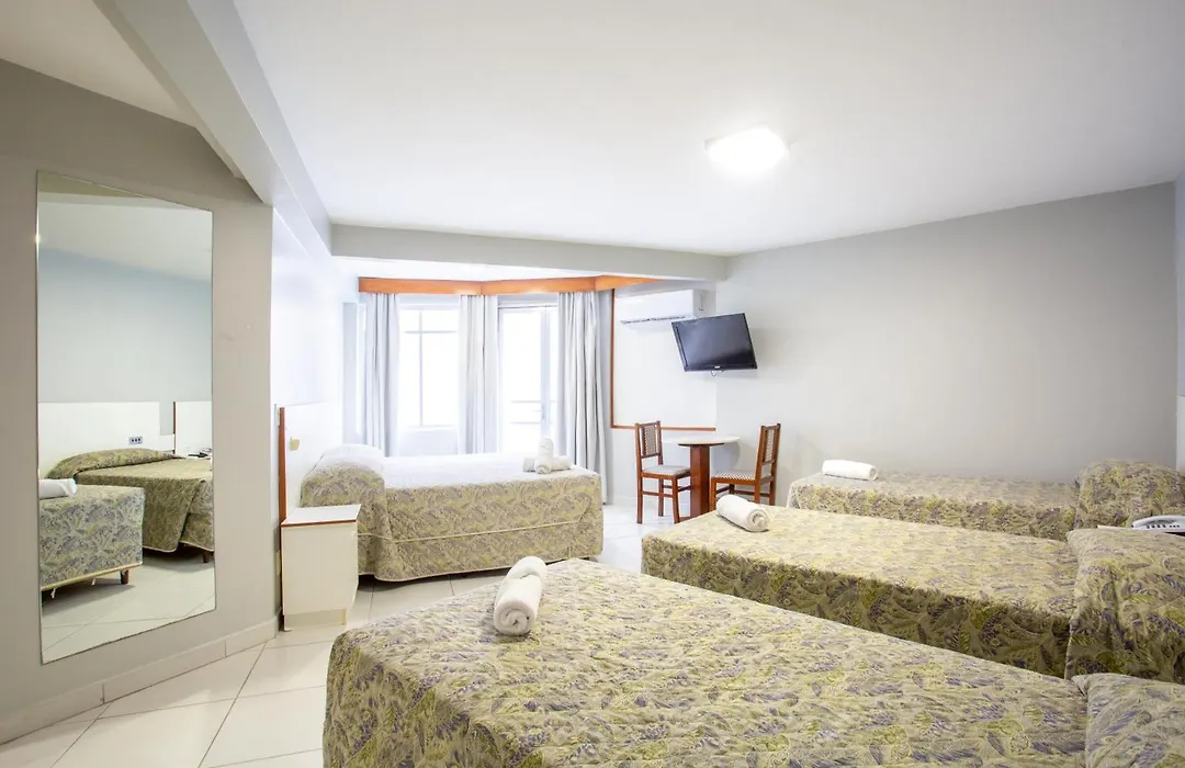 Oscar Hotel-1