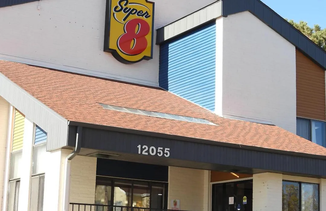 Super 8 By Wyndham Westminster Denver North-1
