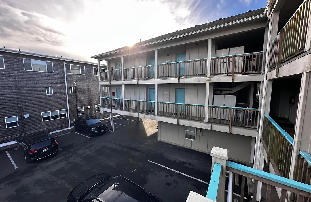 Inn At The Shore-1